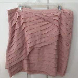 New York & Co pink ruffled skirt